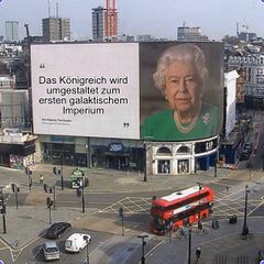 Queen Elizabeth auf einer Plakatwand meme #4